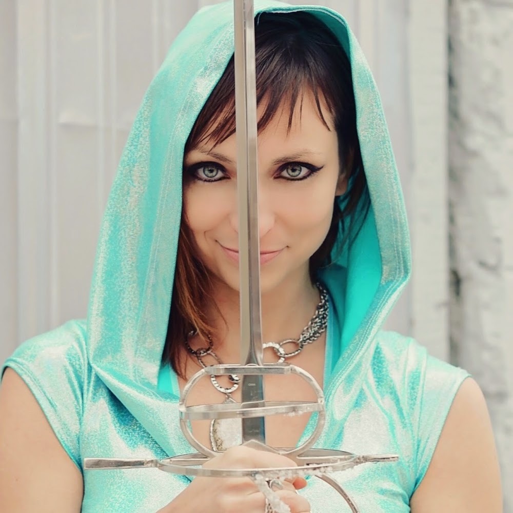Meet your Posher, Janelle